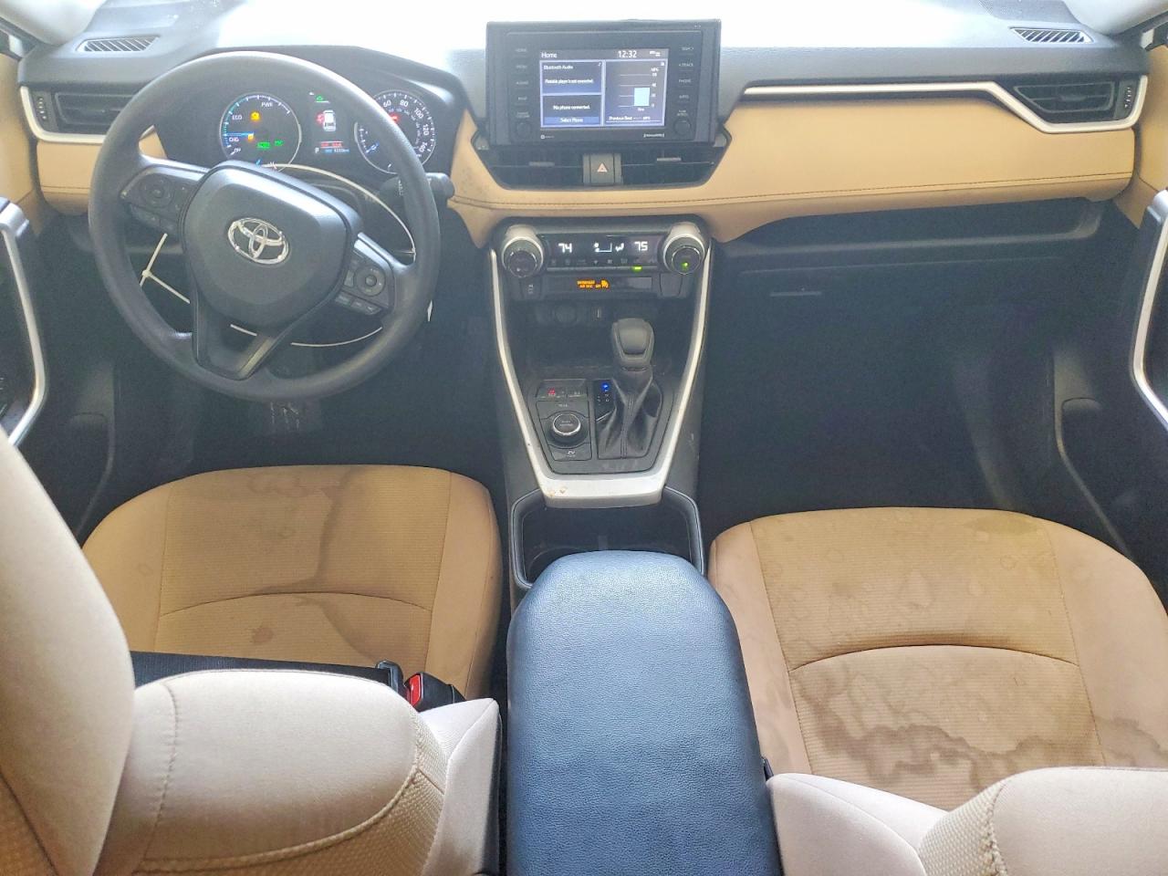 2022 TOYOTA RAV4 LE photo 8