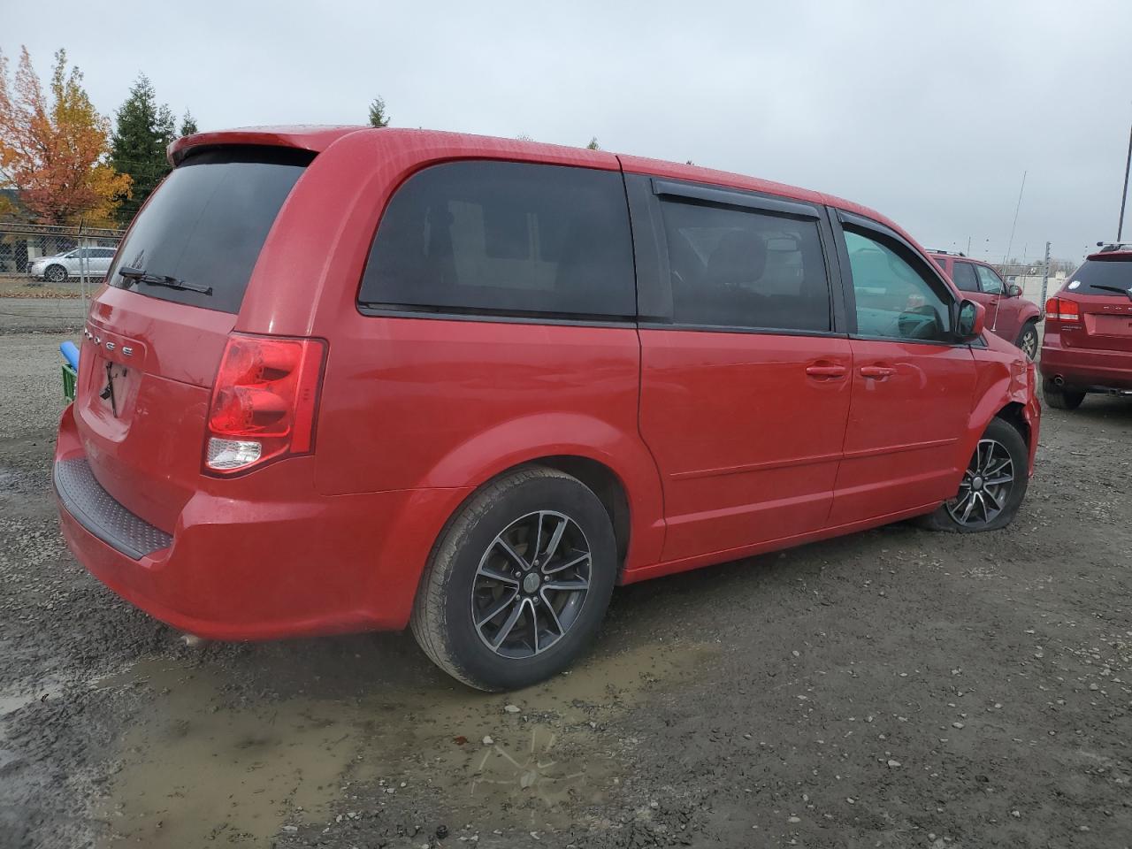 2015 DODGE GRAND CARAVAN SE photo 3