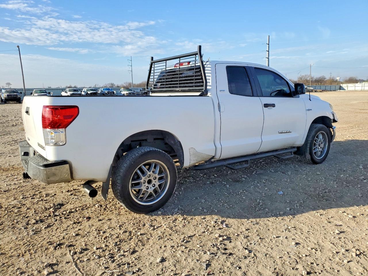 2011 TOYOTA TUNDRA DOUBLE CAB SR5 photo 3