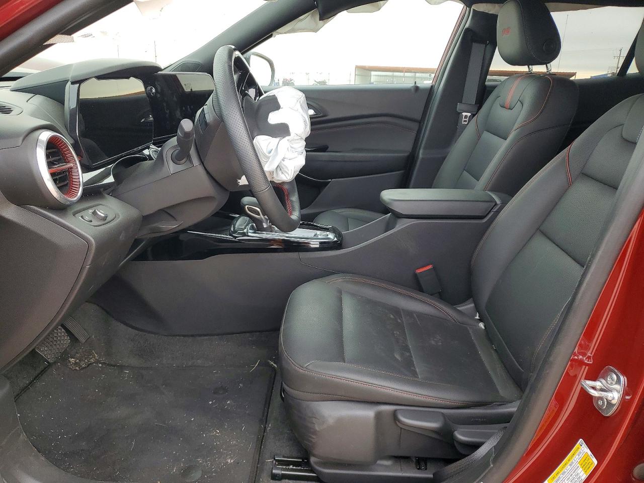 2025 CHEVROLET TRAX 2RS photo 7