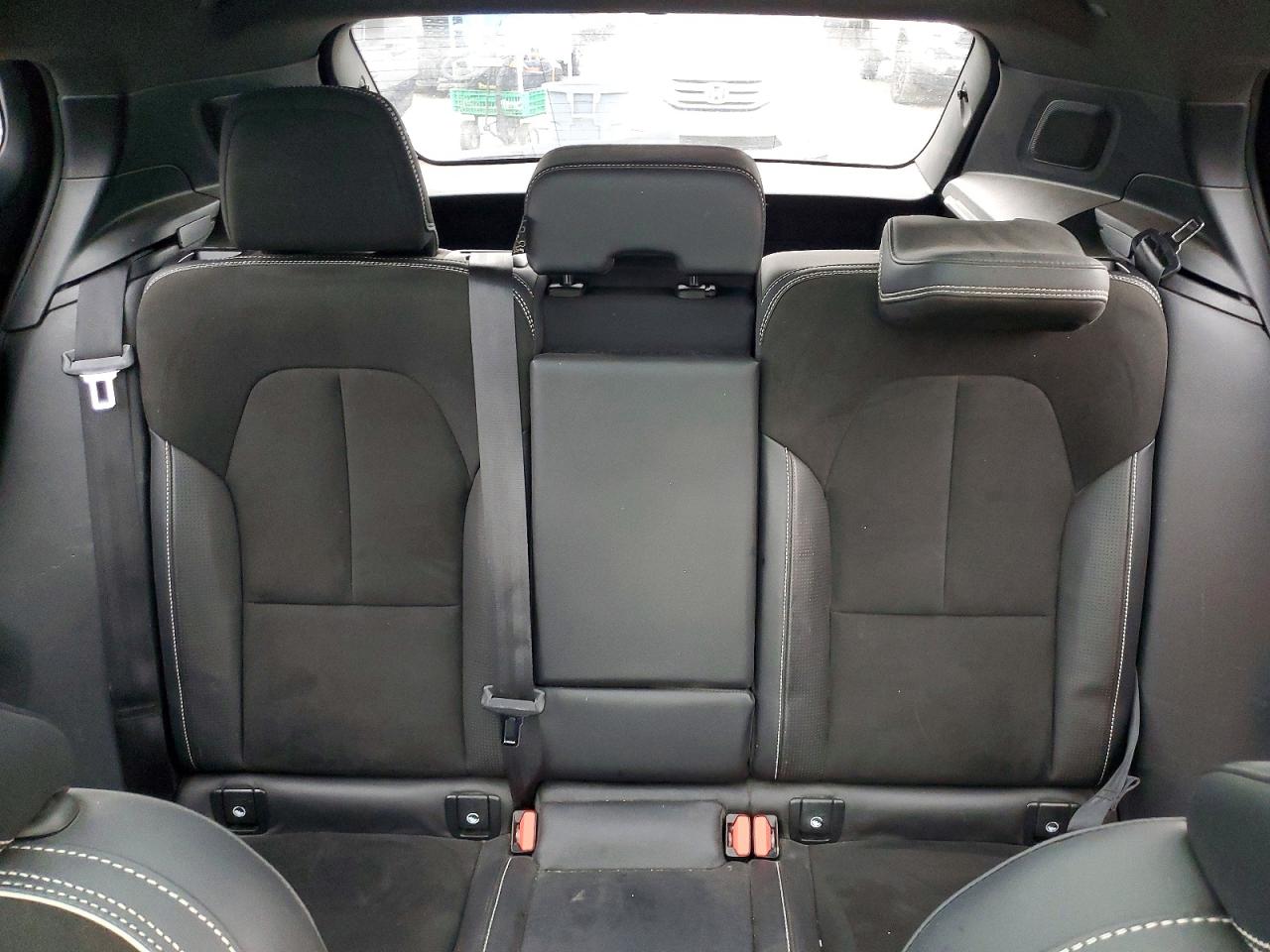 2021 VOLVO XC40 T5 R-DESIGN photo 10