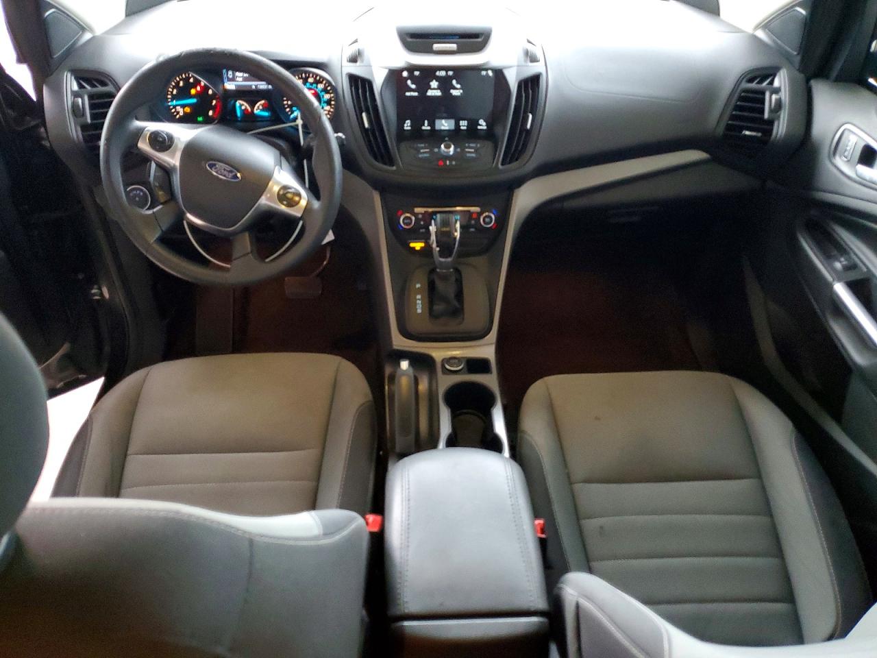 2016 FORD ESCAPE SE photo 8
