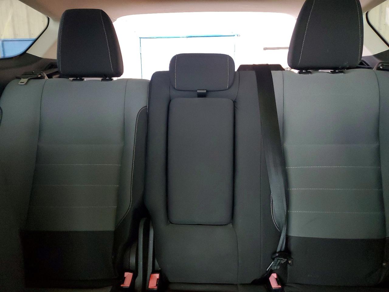 2016 FORD ESCAPE SE photo 10