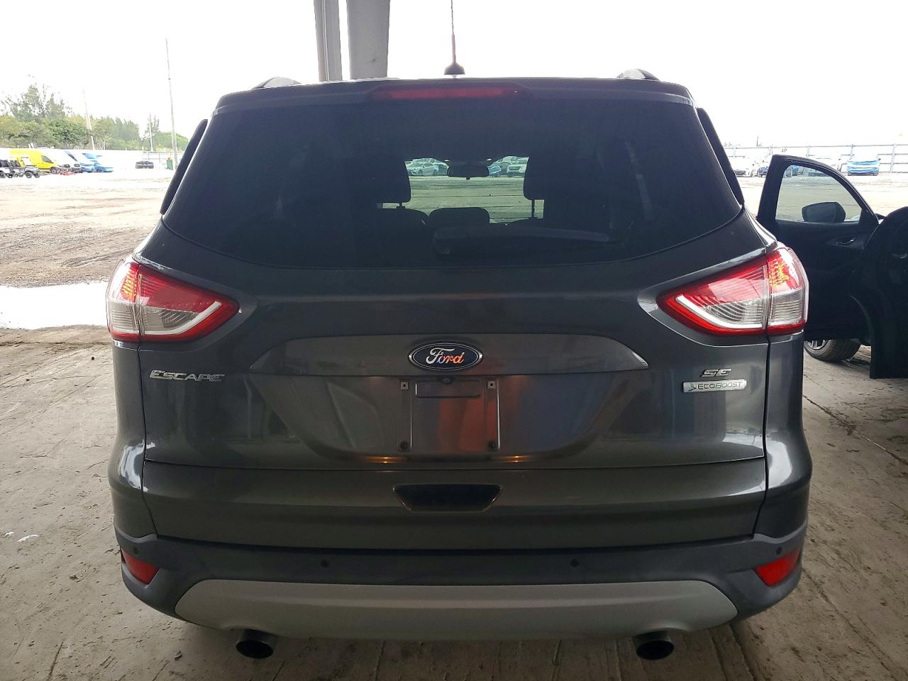 2016 FORD ESCAPE SE photo 6