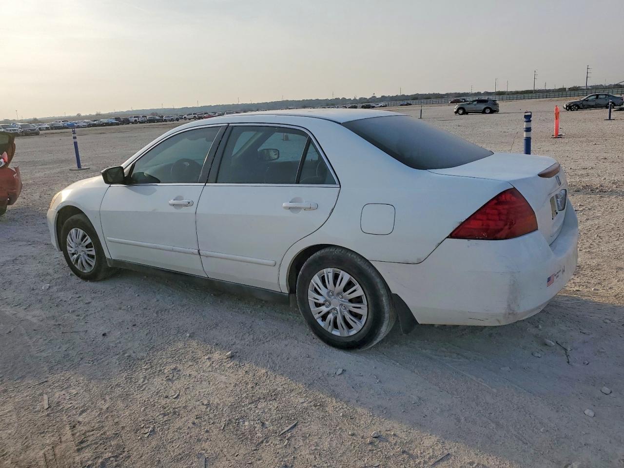 2007 HONDA ACCORD LX photo 4