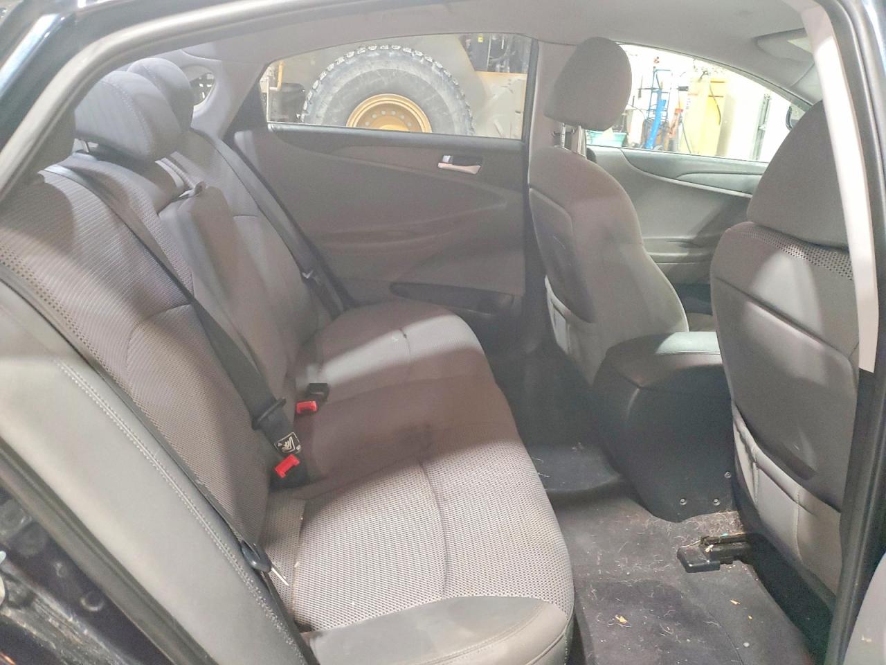 2011 HYUNDAI SONATA GLS photo 10