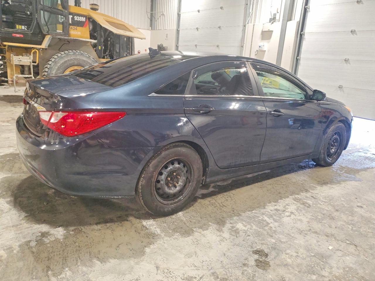 2011 HYUNDAI SONATA GLS photo 3