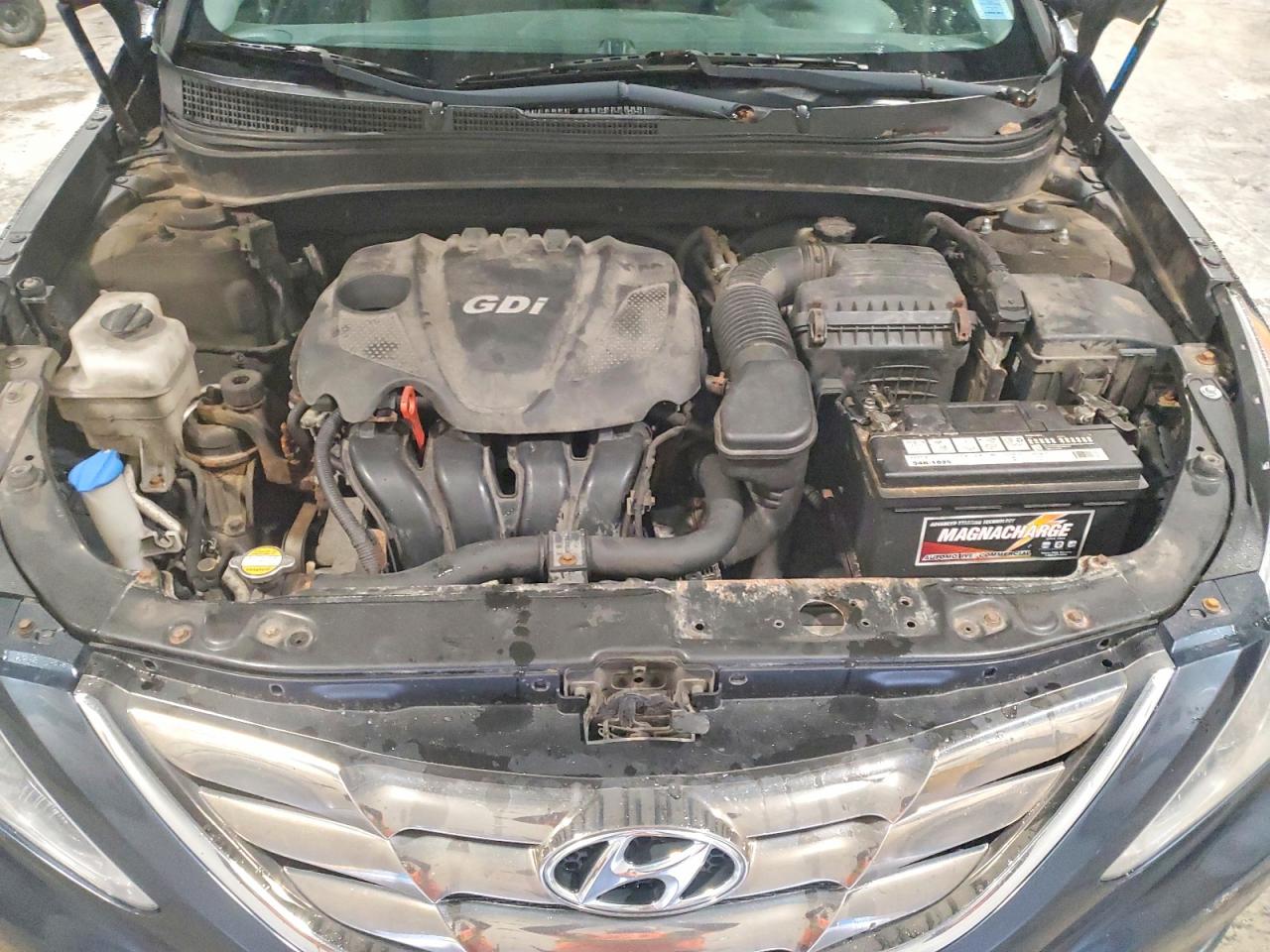 2011 HYUNDAI SONATA GLS photo 11