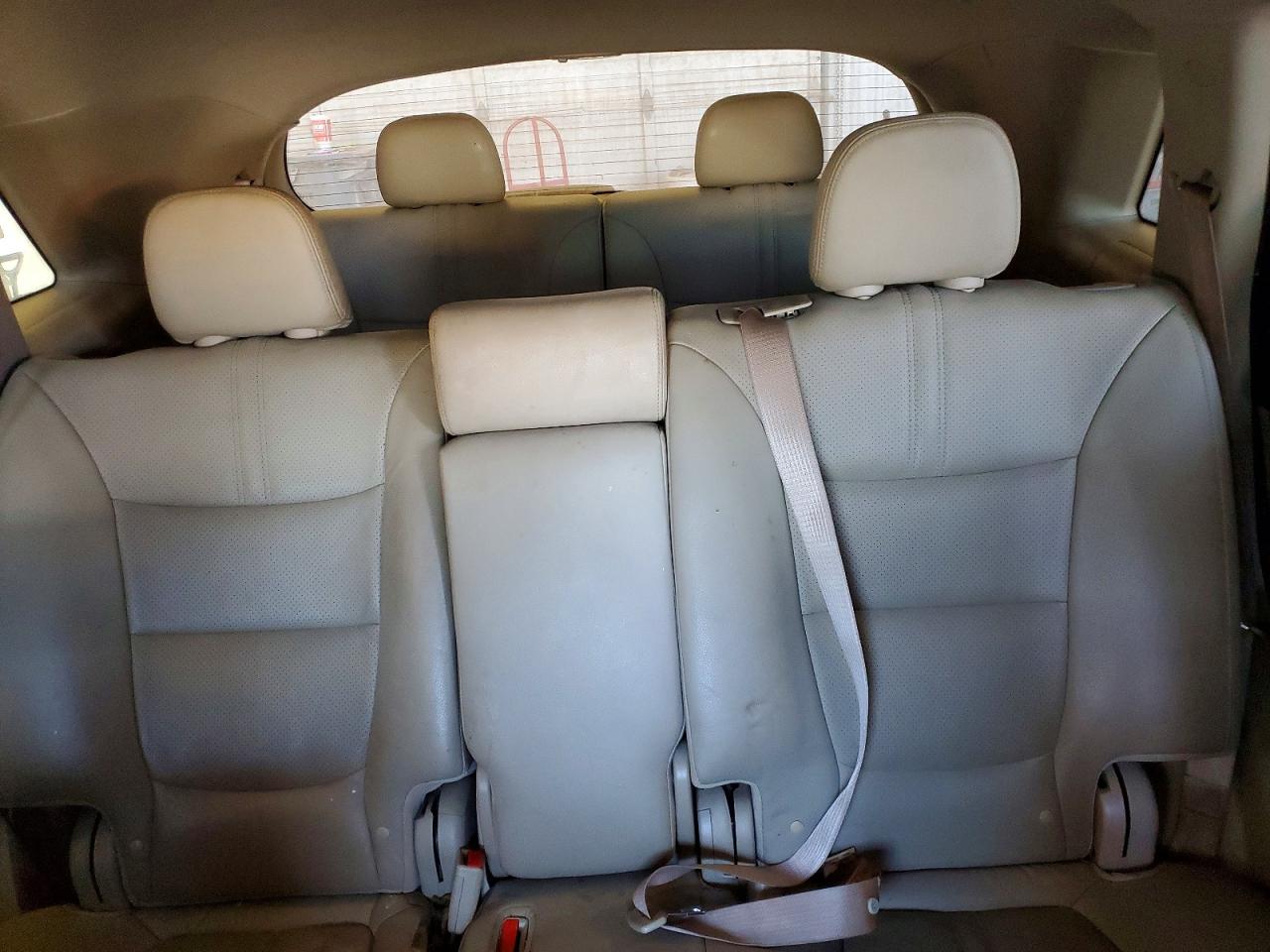 2011 KIA SORENTO photo 10