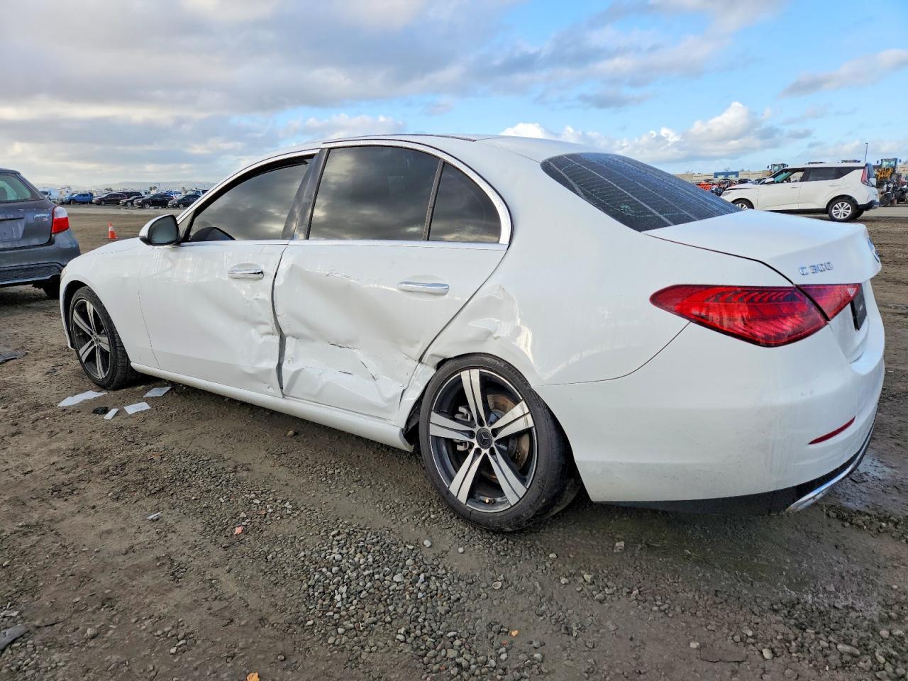 2022 MERCEDES-BENZ C 300 photo 3