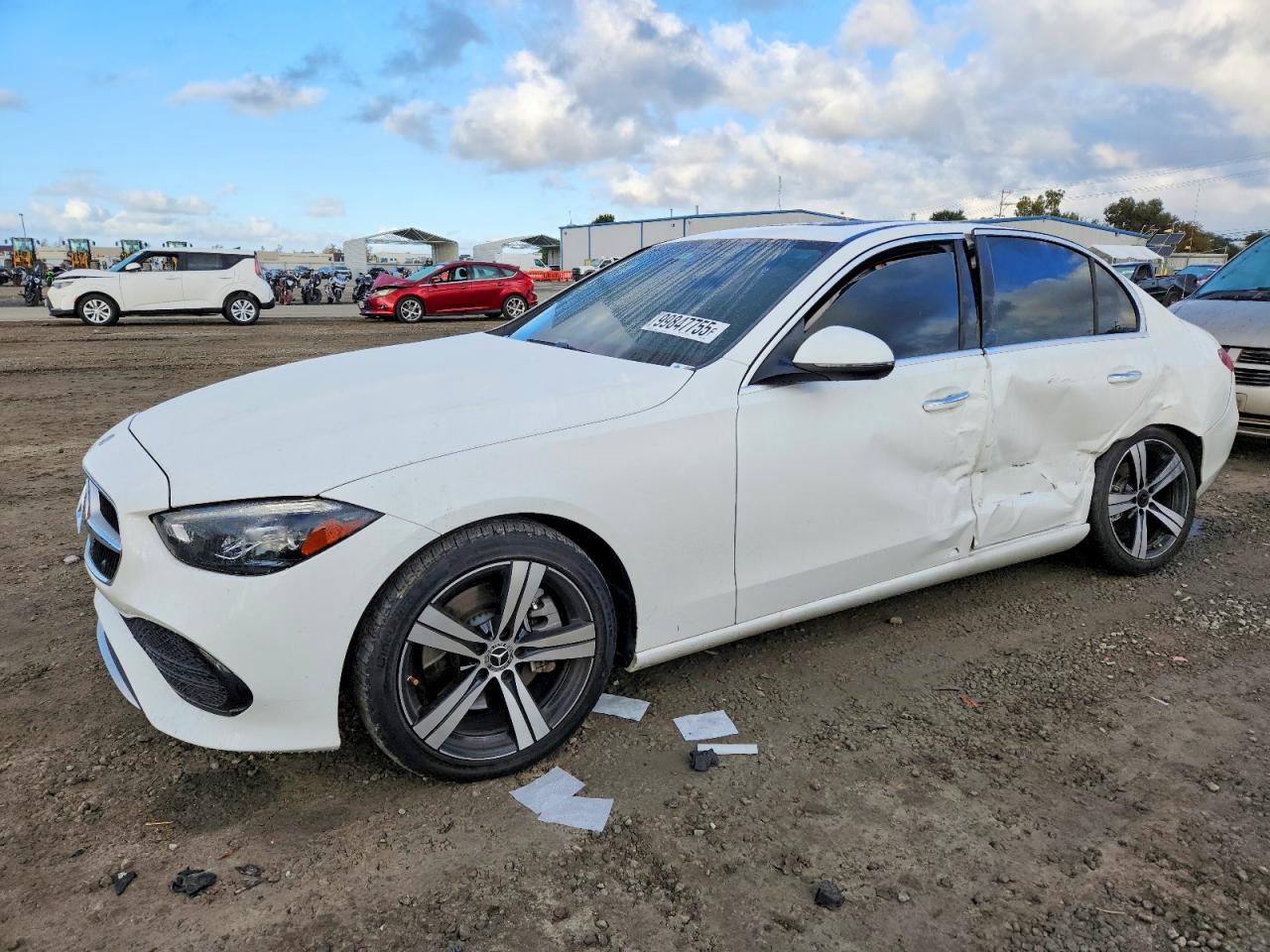 2022 MERCEDES-BENZ C