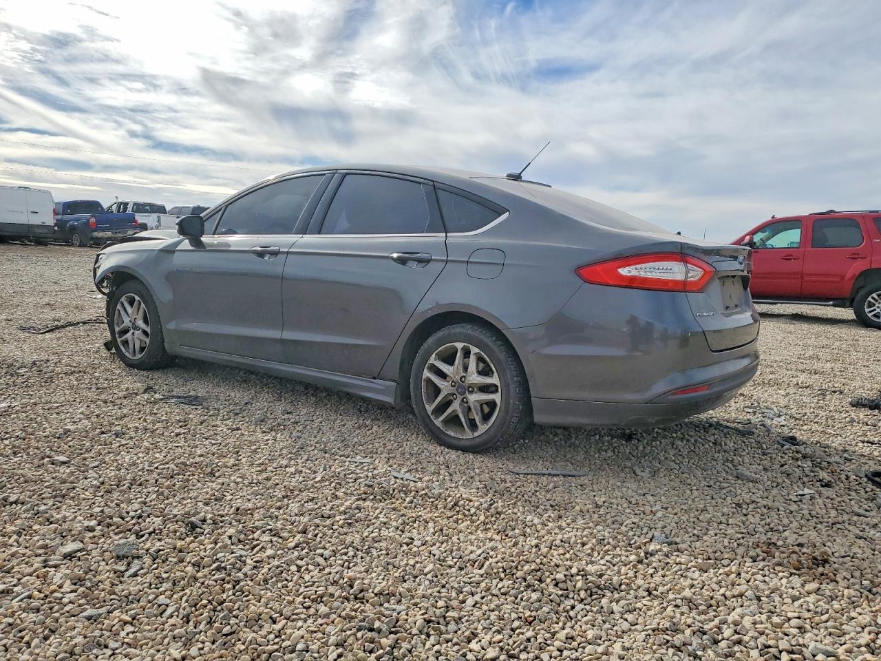 2016 FORD FUSION SE photo 2