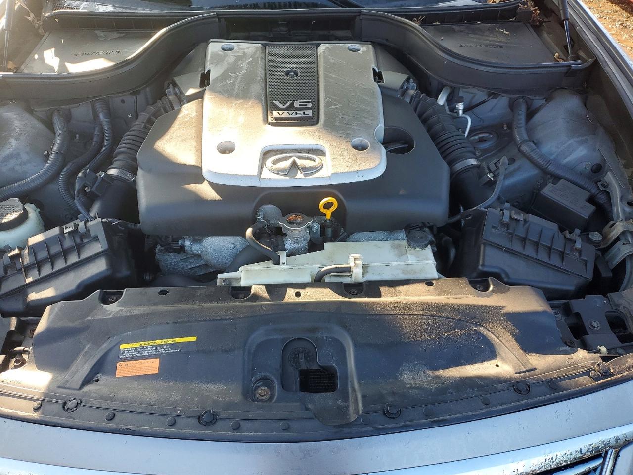 2013 INFINITI G37 photo 11