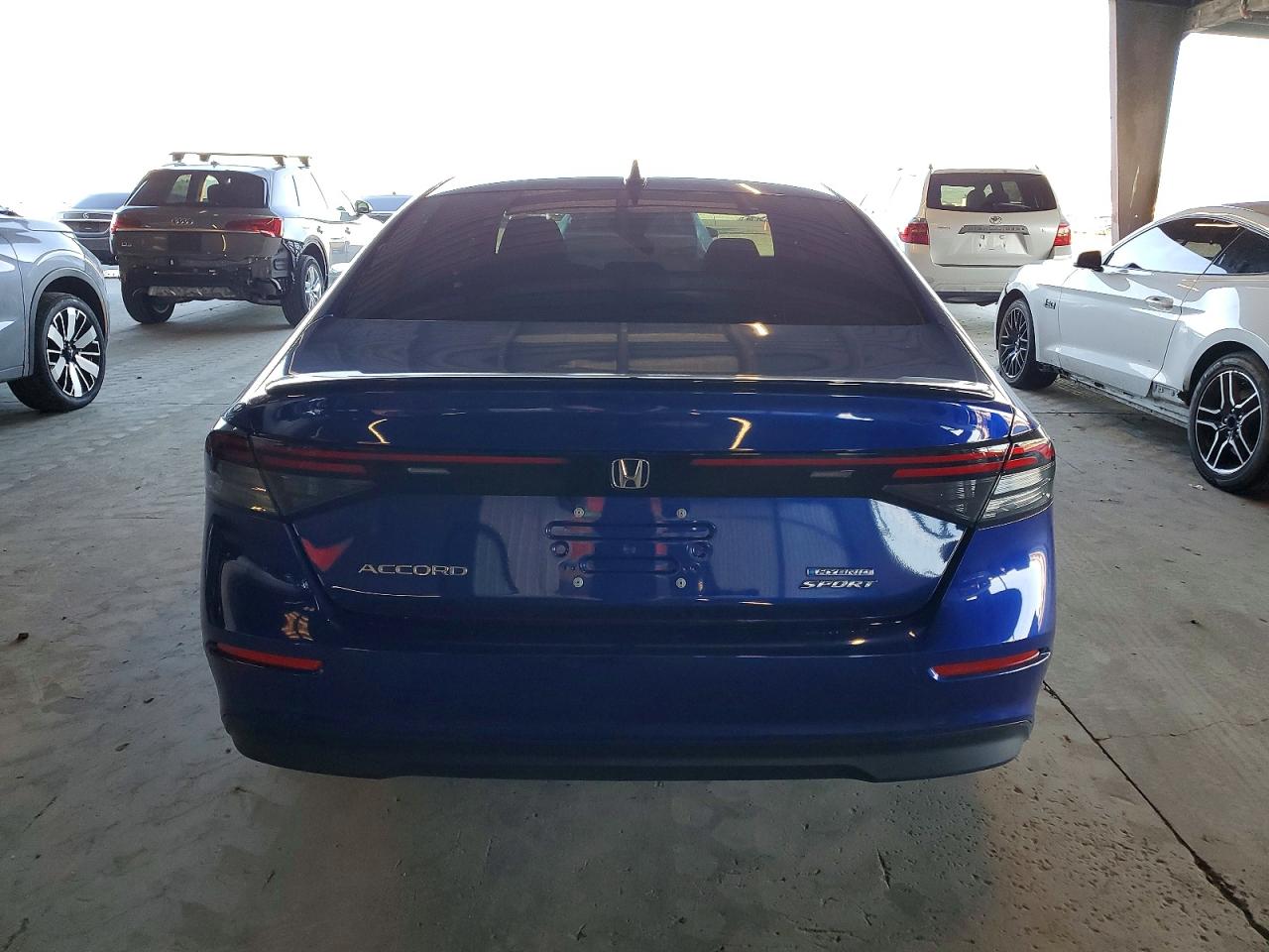 2024 HONDA ACCORD HYBRID SPORT photo 6