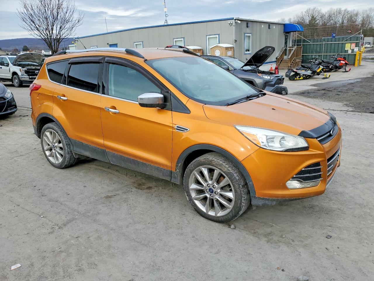 2016 FORD ESCAPE SE photo 4