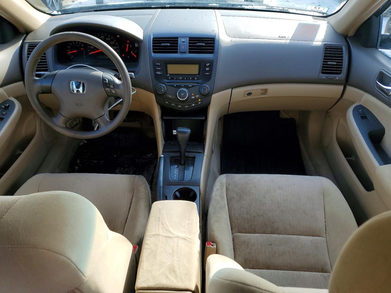 2004 HONDA ACCORD LX photo 8