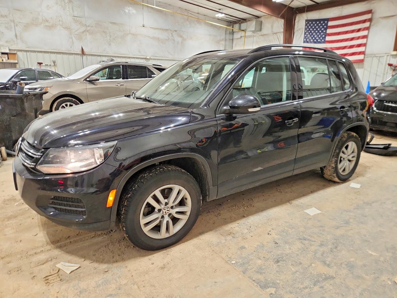 2016 VOLKSWAGEN TIGUAN