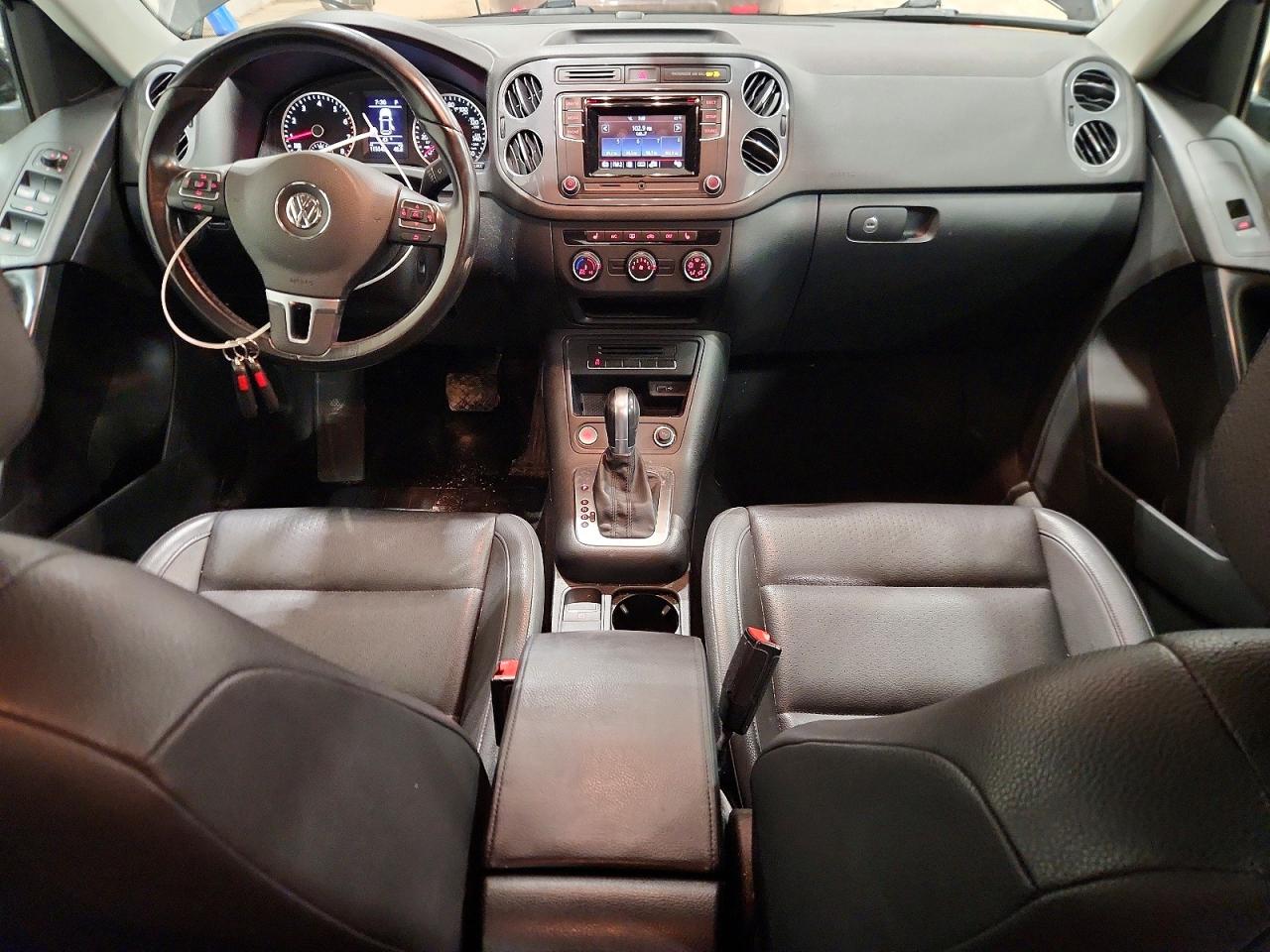 2016 VOLKSWAGEN TIGUAN S photo 8