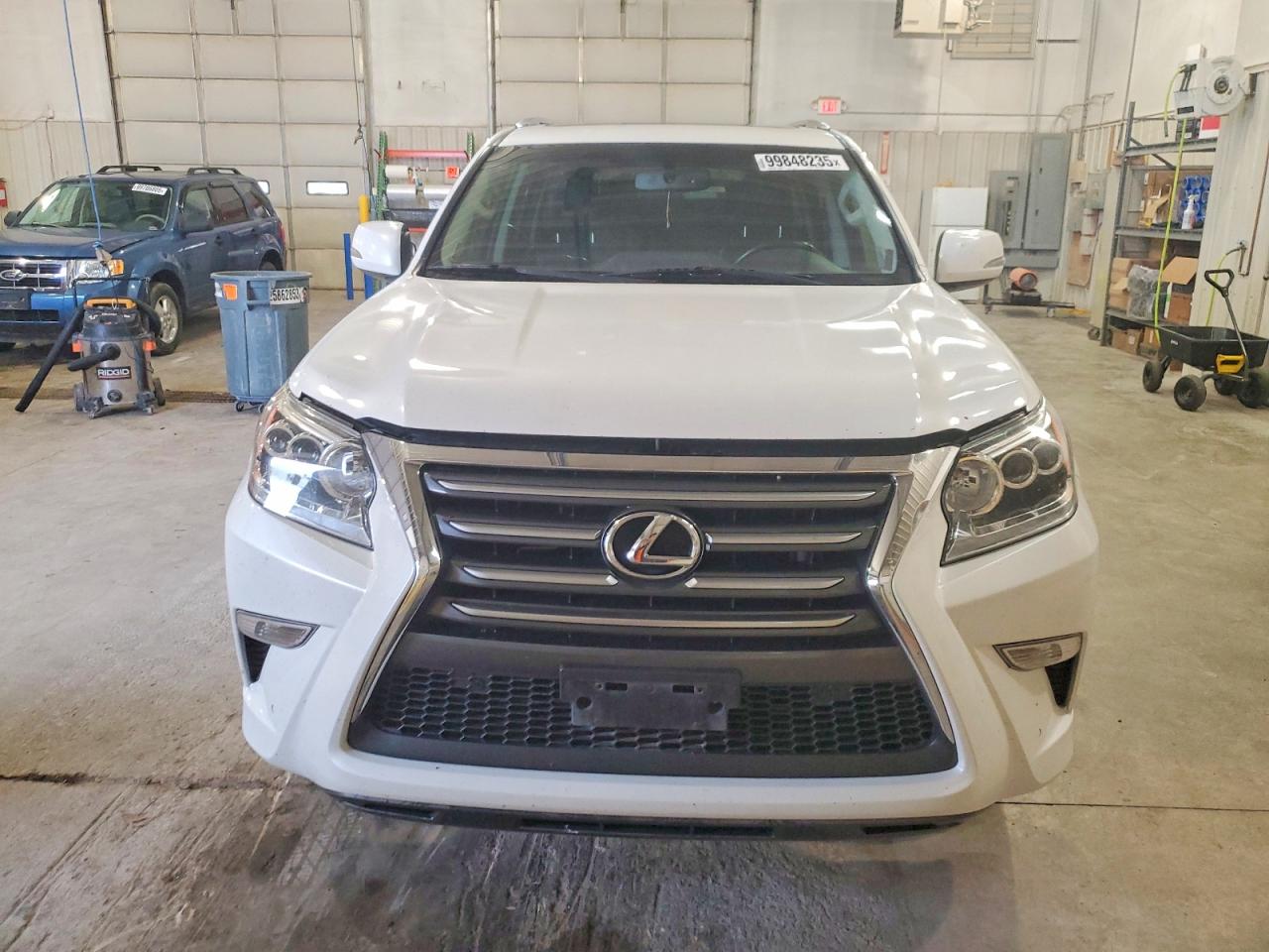 2015 LEXUS GX 460 photo 5