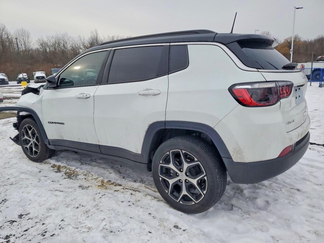 2024 JEEP COMPASS LIMITED photo 2