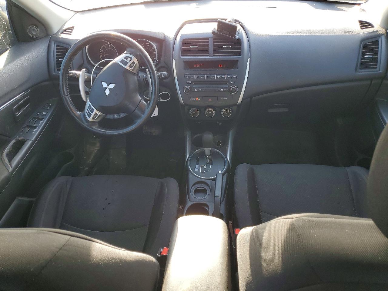 2013 MITSUBISHI OUTLANDER SPORT ES photo 22