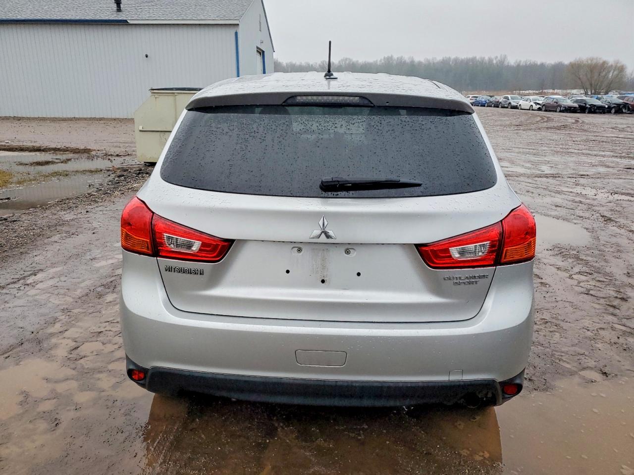 2013 MITSUBISHI OUTLANDER SPORT ES photo 16