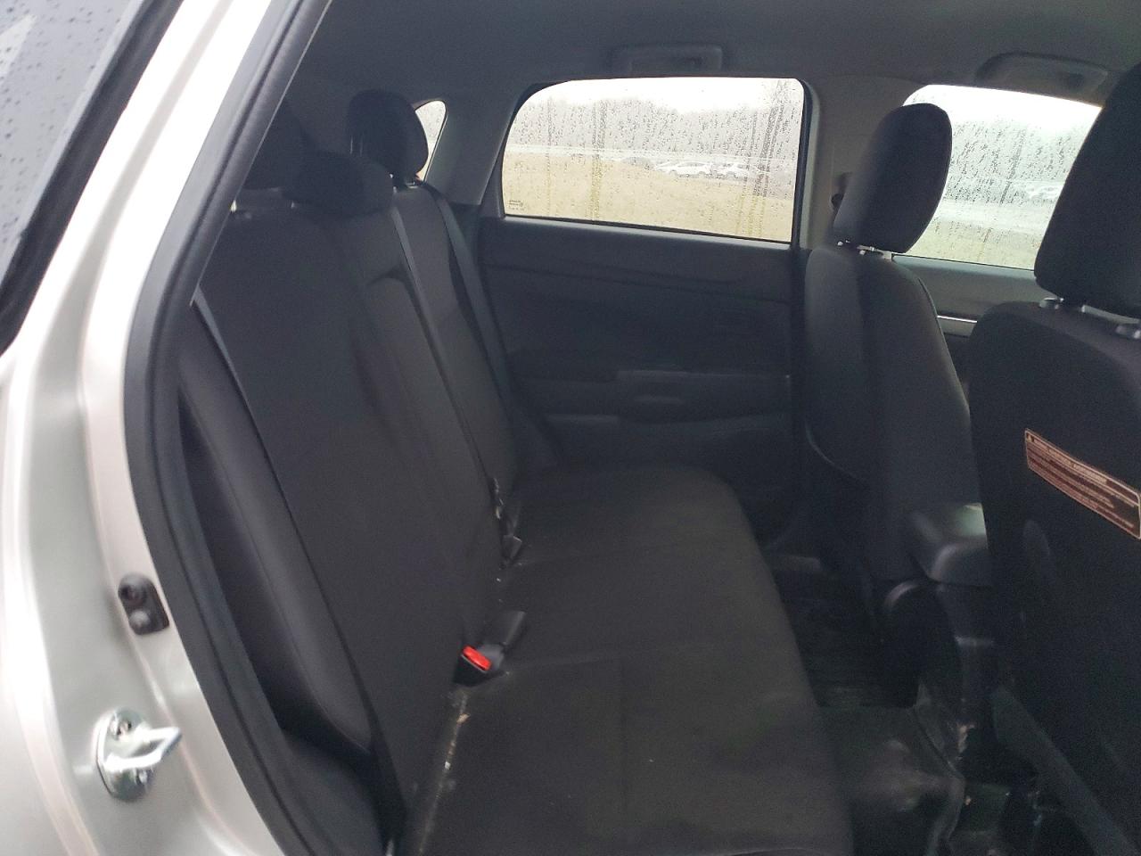 2013 MITSUBISHI OUTLANDER SPORT ES photo 28