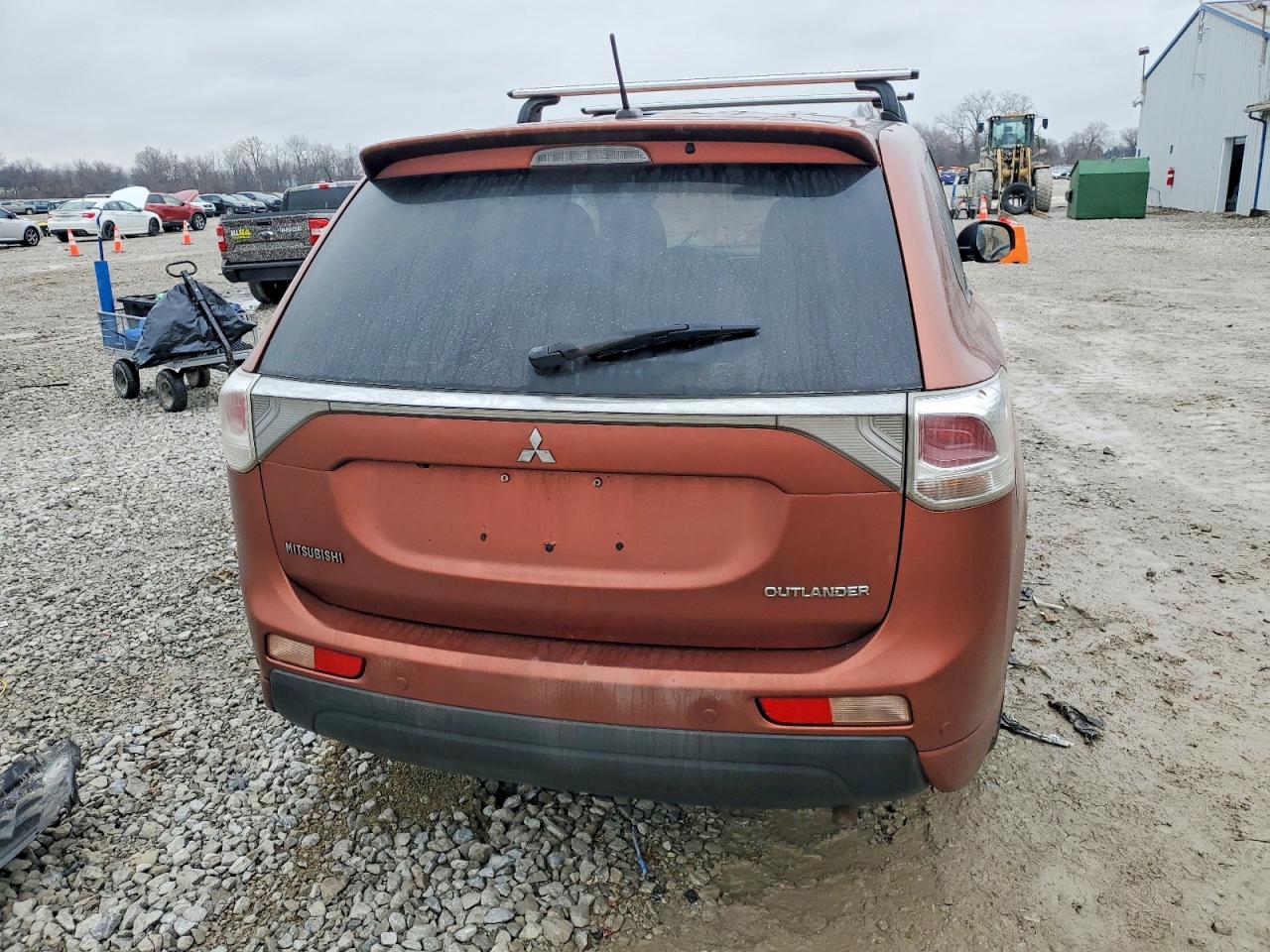 2014 MITSUBISHI OUTLANDER SE photo 6