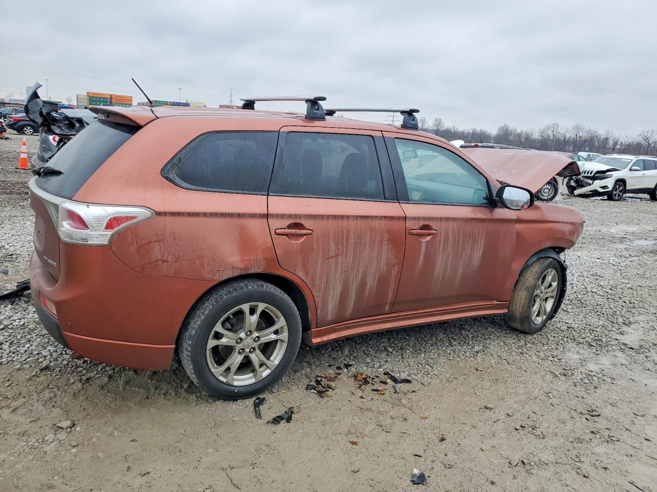 2014 MITSUBISHI OUTLANDER SE photo 3