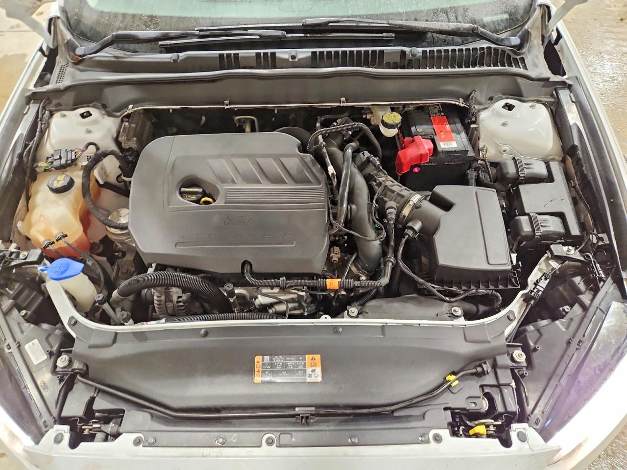 2014 FORD FUSION SE photo 11