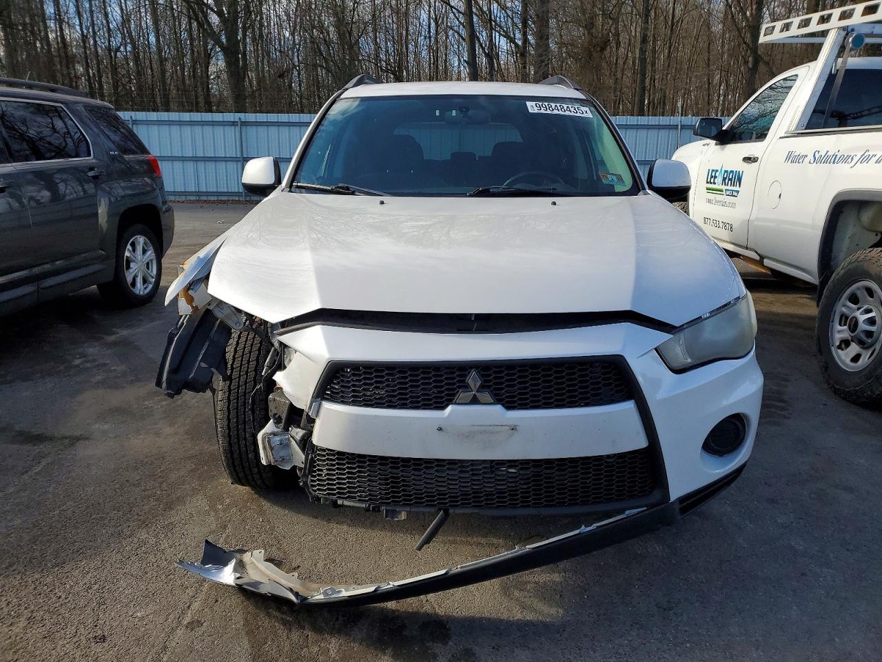 2010 MITSUBISHI OUTLANDER ES photo 5