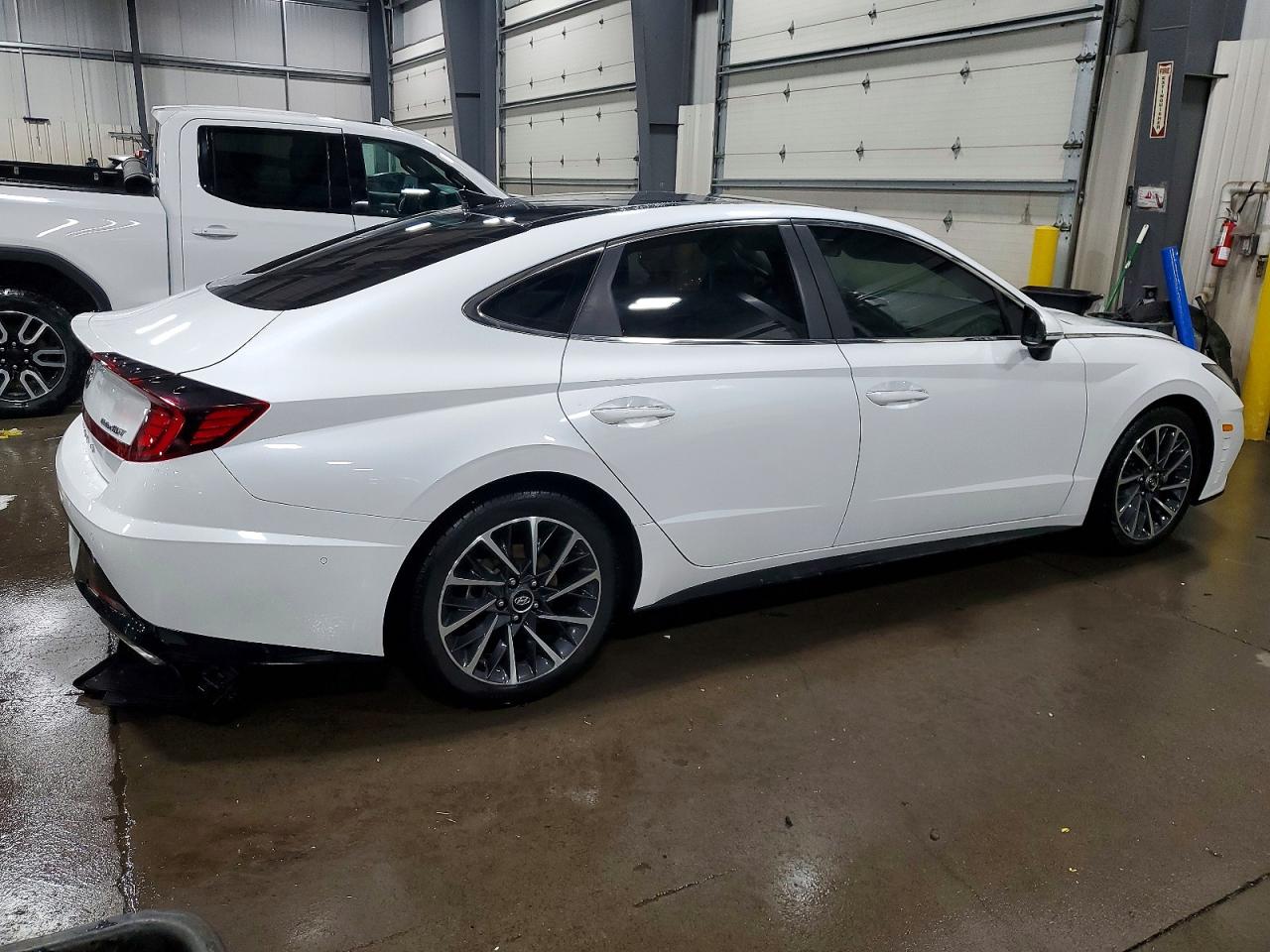 2020 HYUNDAI SONATA LIMITED photo 3
