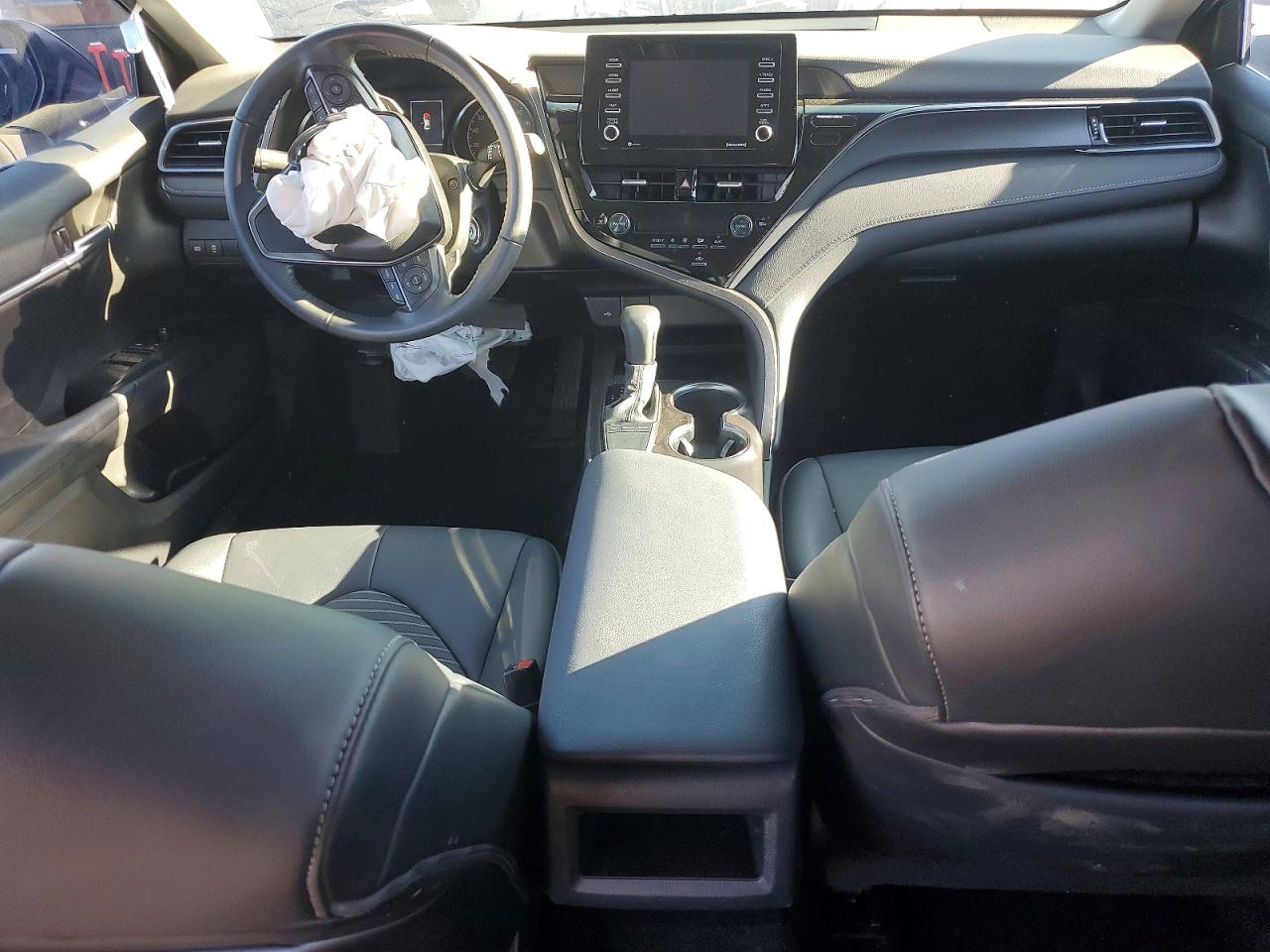 2024 TOYOTA CAMRY SE NIGHT SHADE photo 8