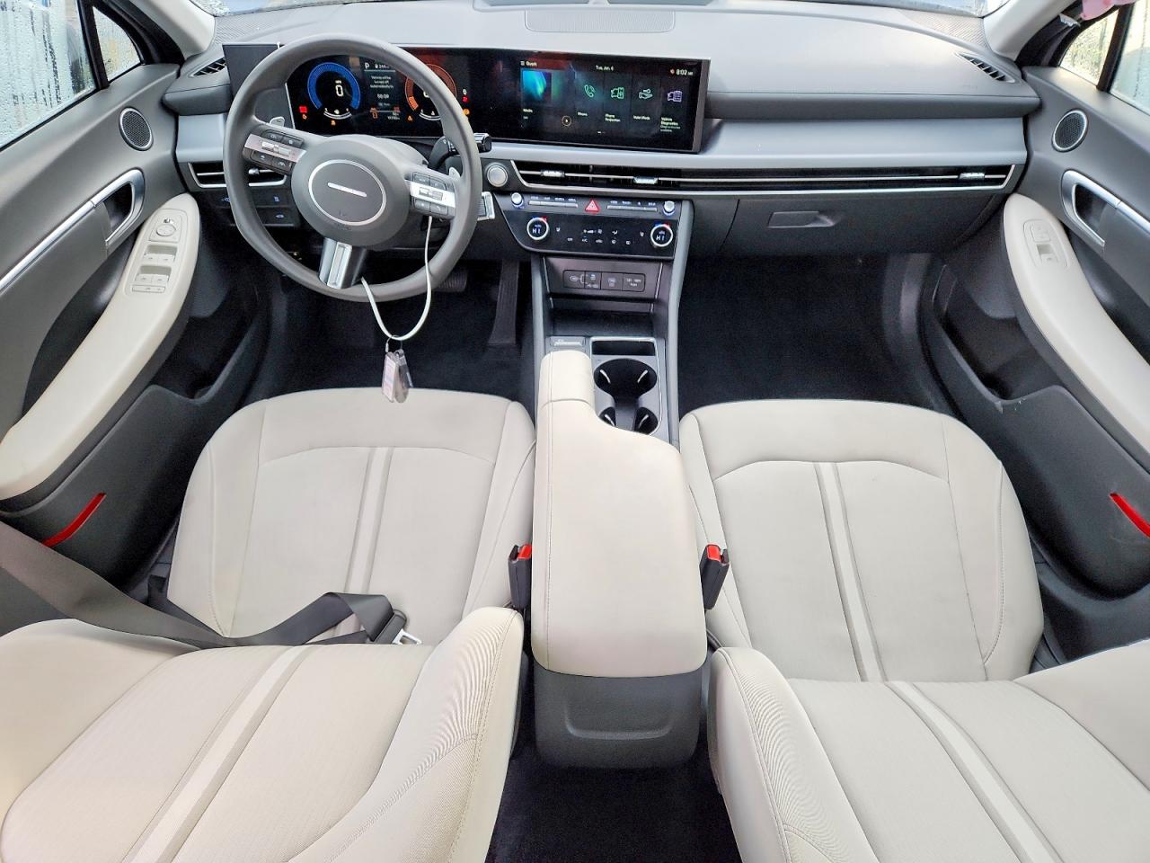 2025 HYUNDAI SONATA SEL photo 8