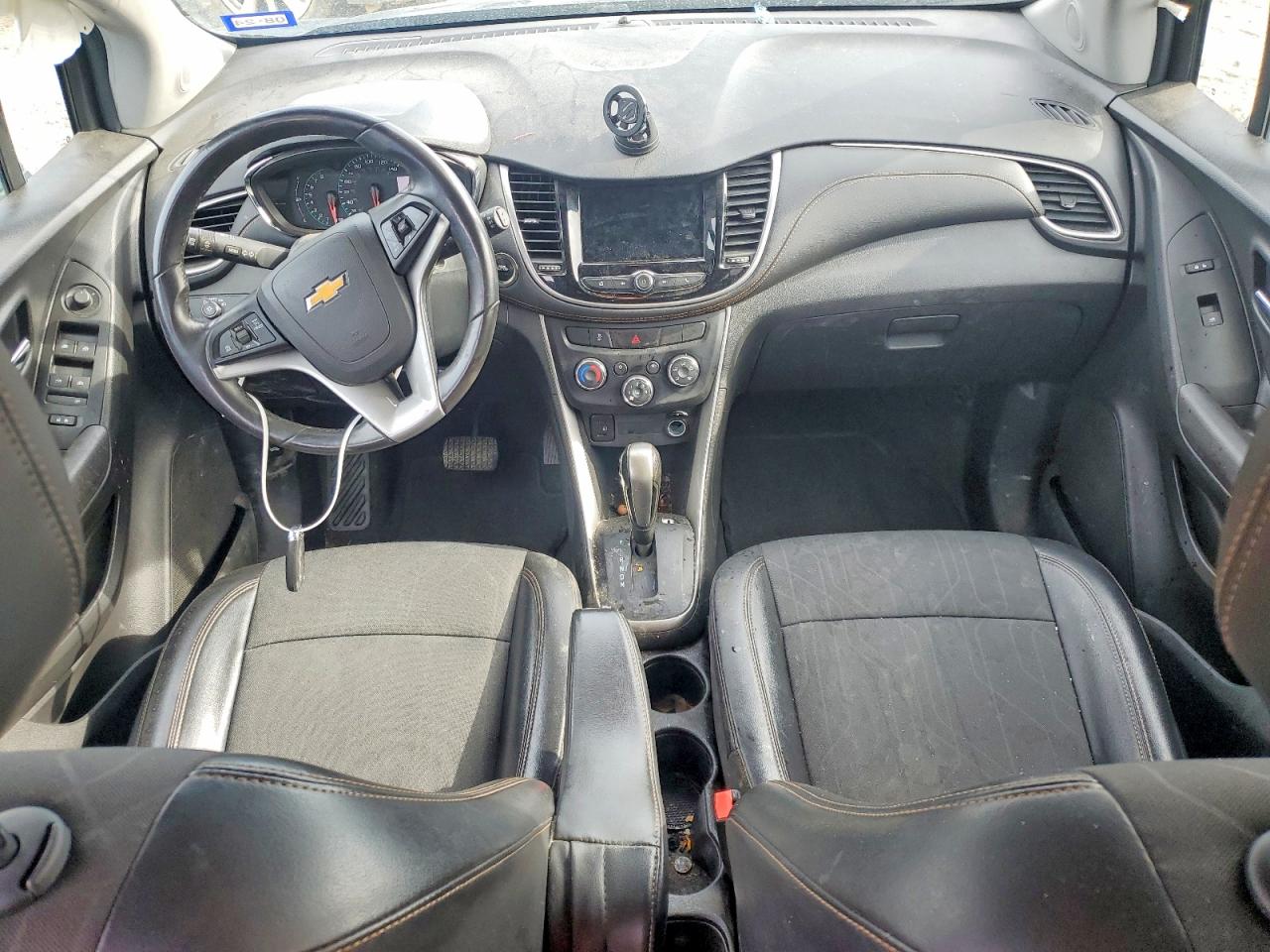 2019 CHEVROLET TRAX 1LT photo 8