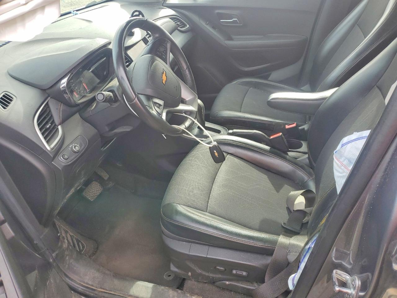 2019 CHEVROLET TRAX 1LT photo 7