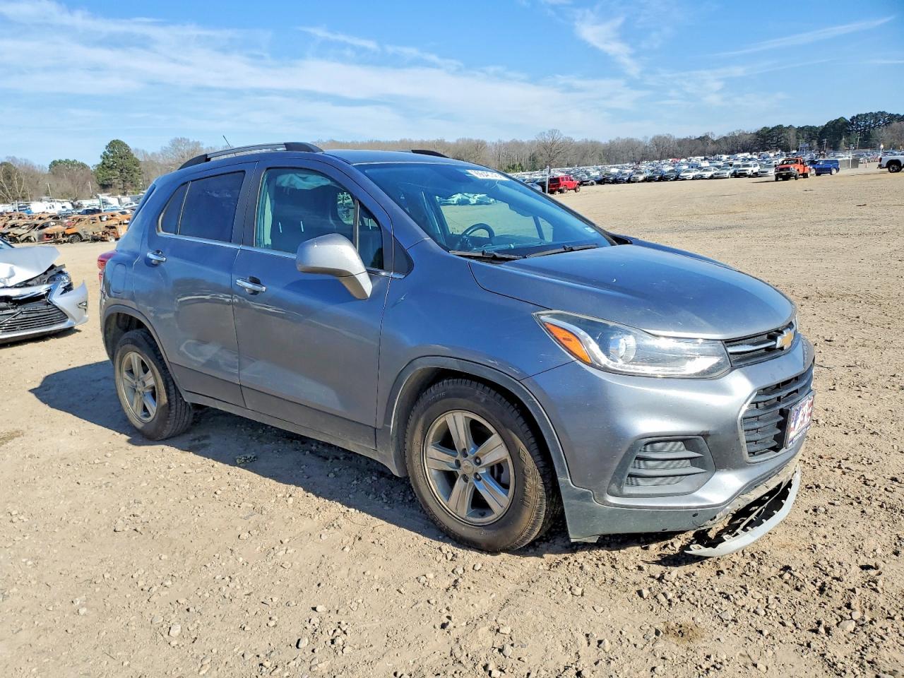 2019 CHEVROLET TRAX 1LT photo 4