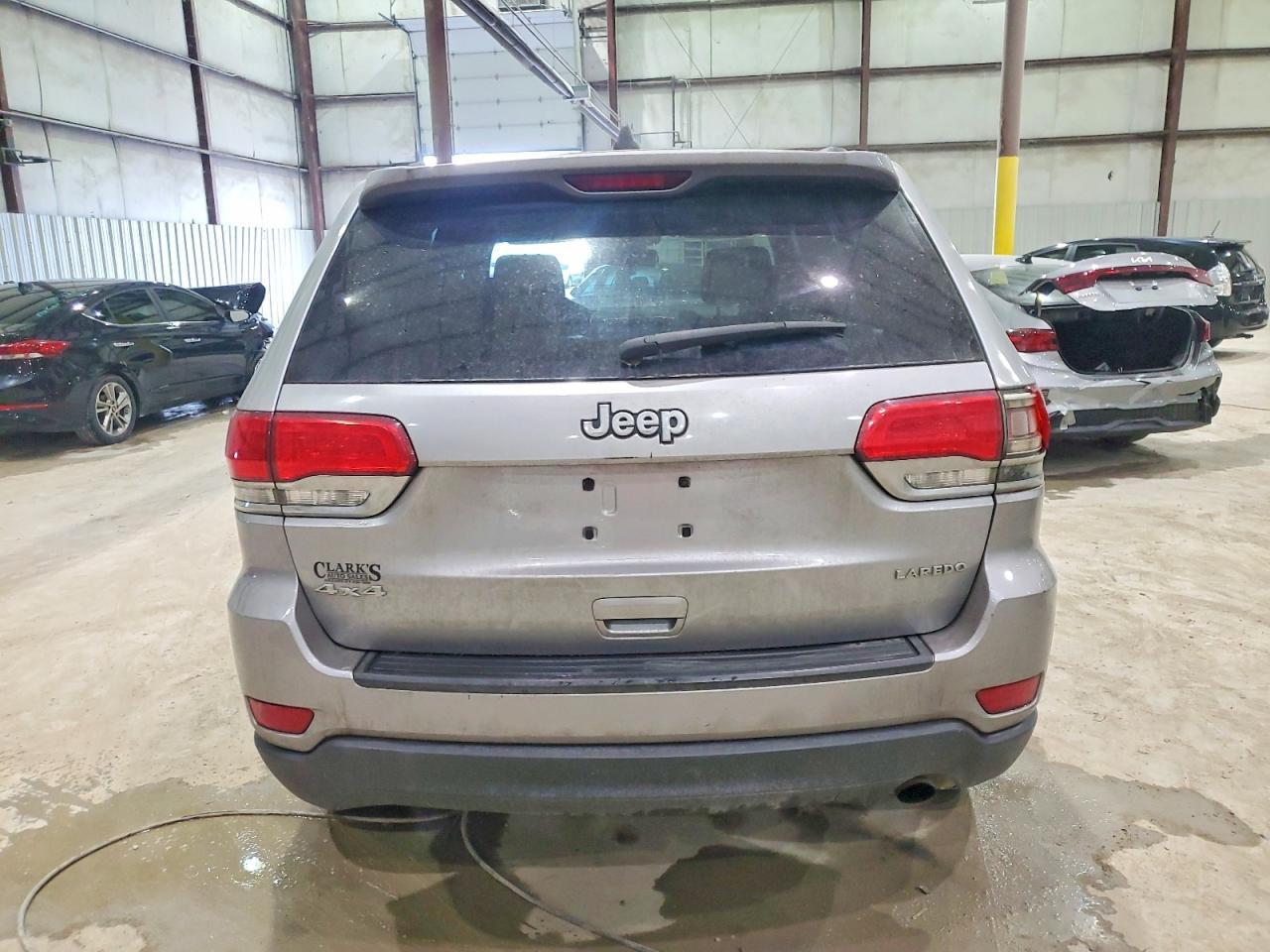 2014 JEEP GRAND CHEROKEE LAREDO photo 6
