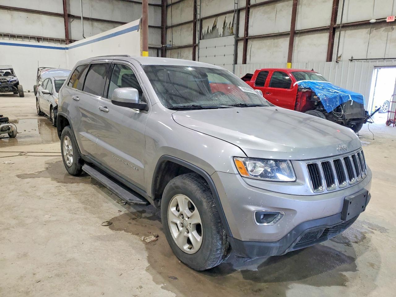 2014 JEEP GRAND CHEROKEE LAREDO photo 4