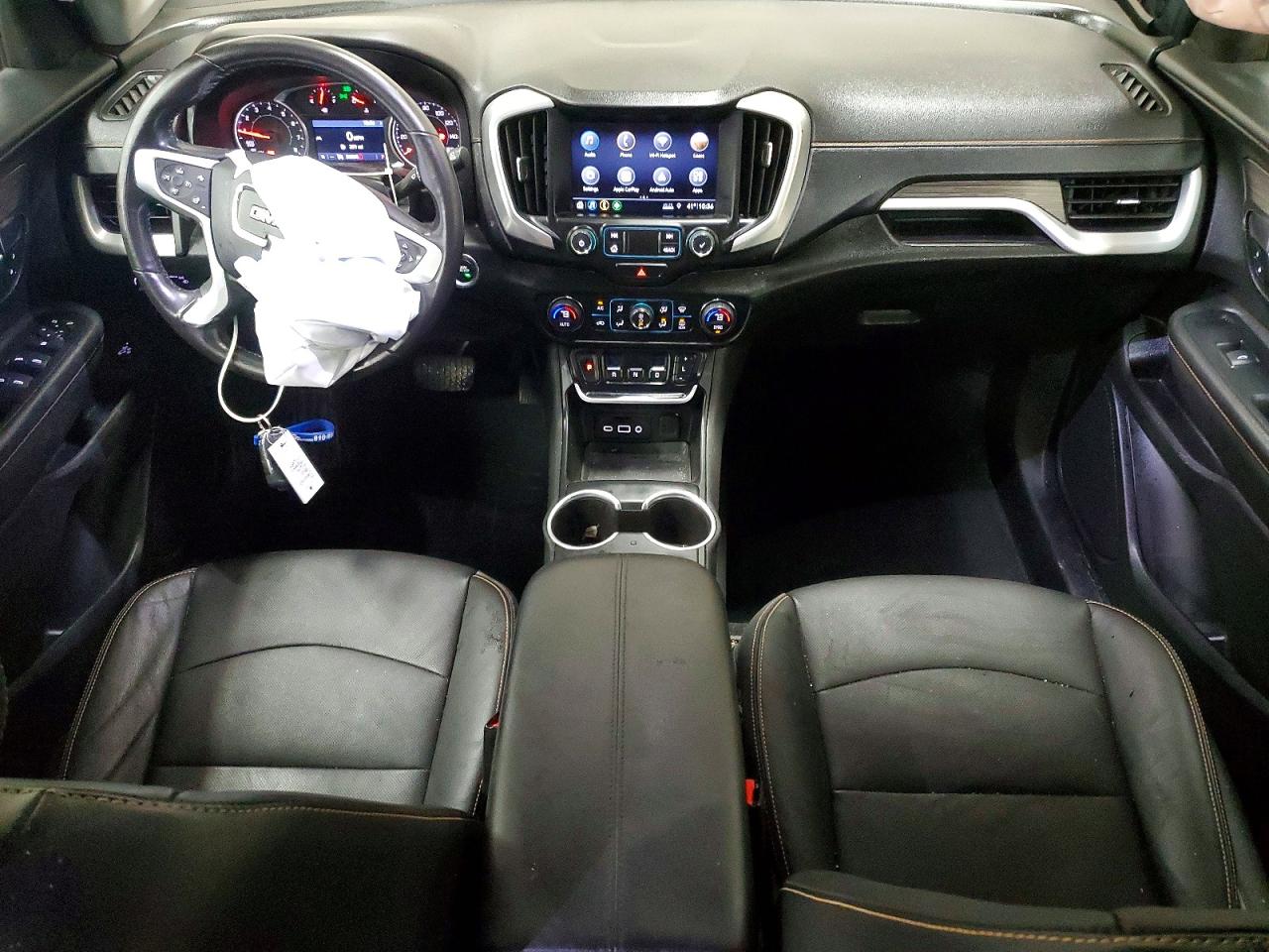 2020 GMC TERRAIN SLT photo 8