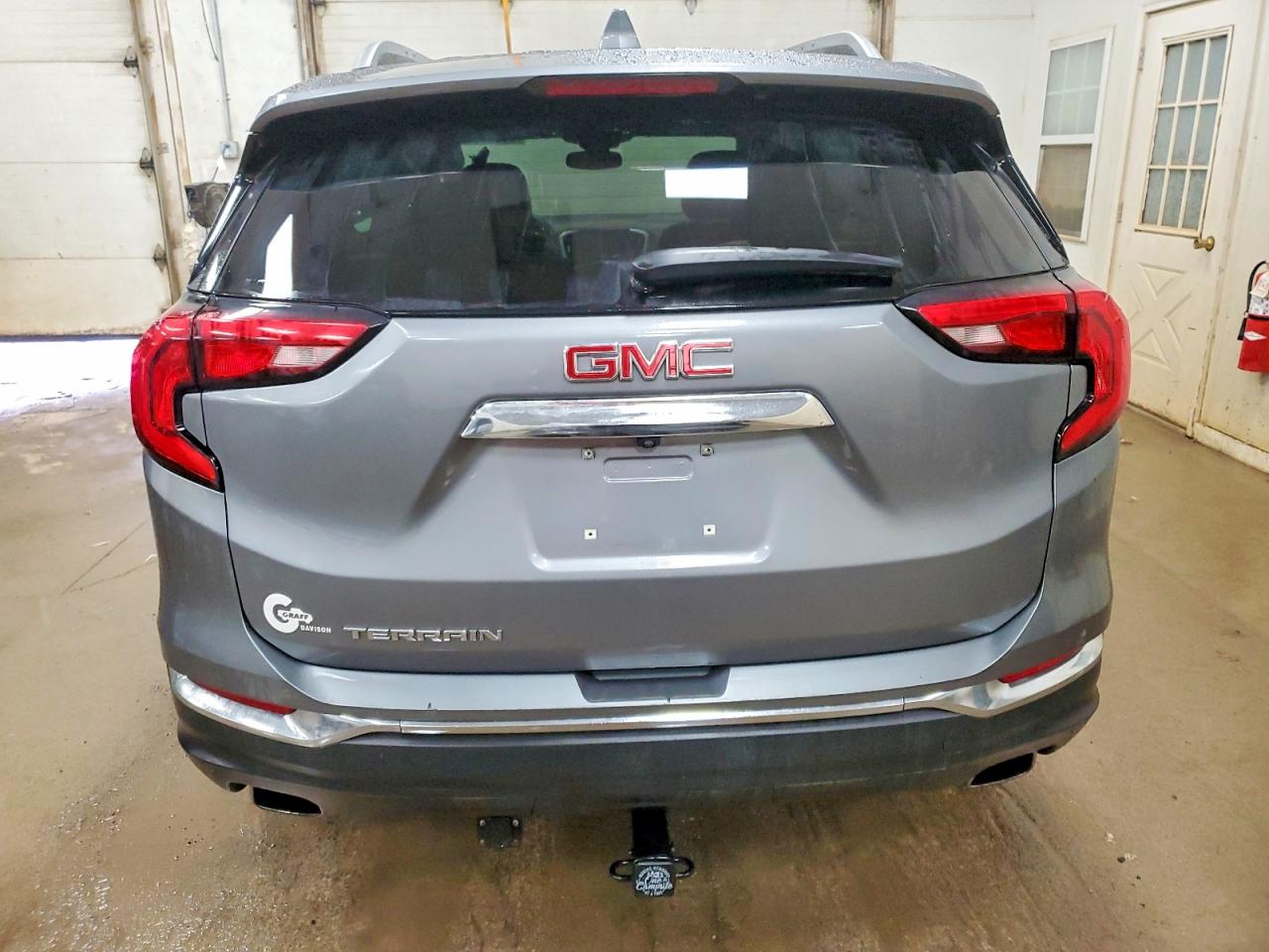 2020 GMC TERRAIN SLT photo 6