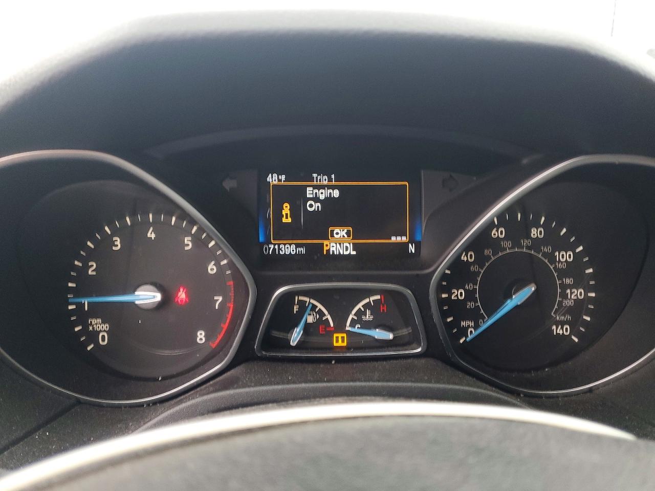 2018 FORD FOCUS photo 9