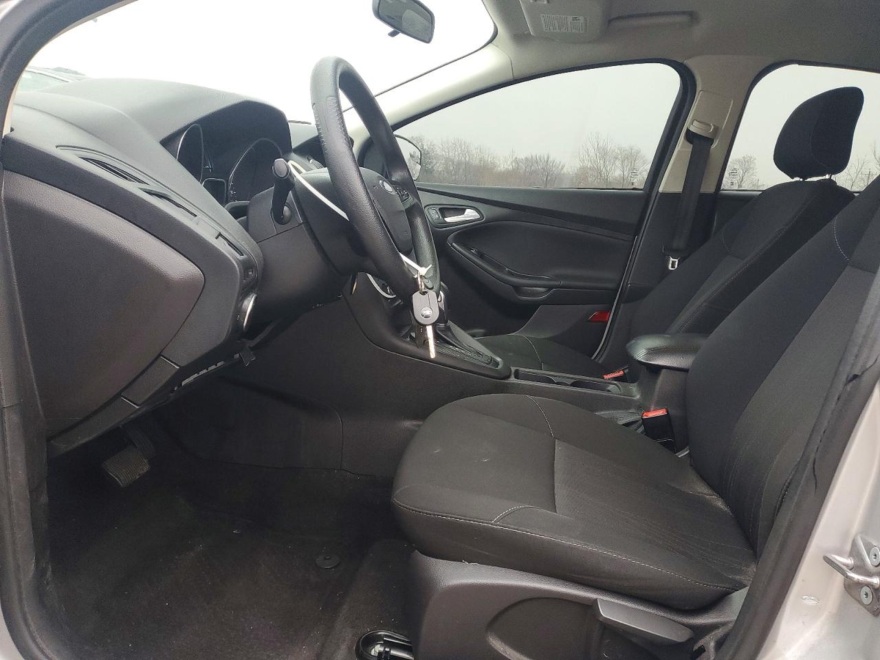 2018 FORD FOCUS photo 7