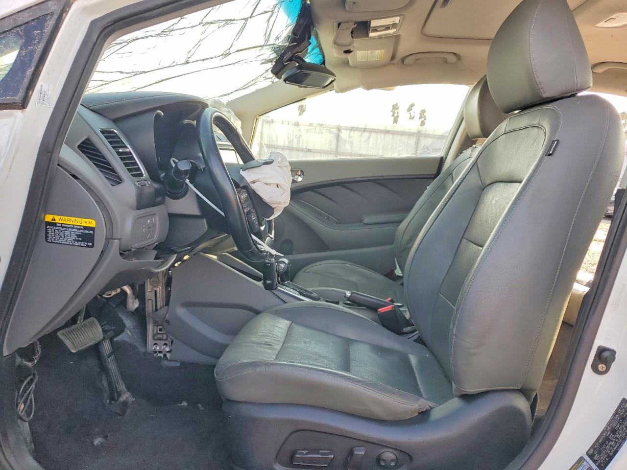 2017 KIA FORTE EX photo 7
