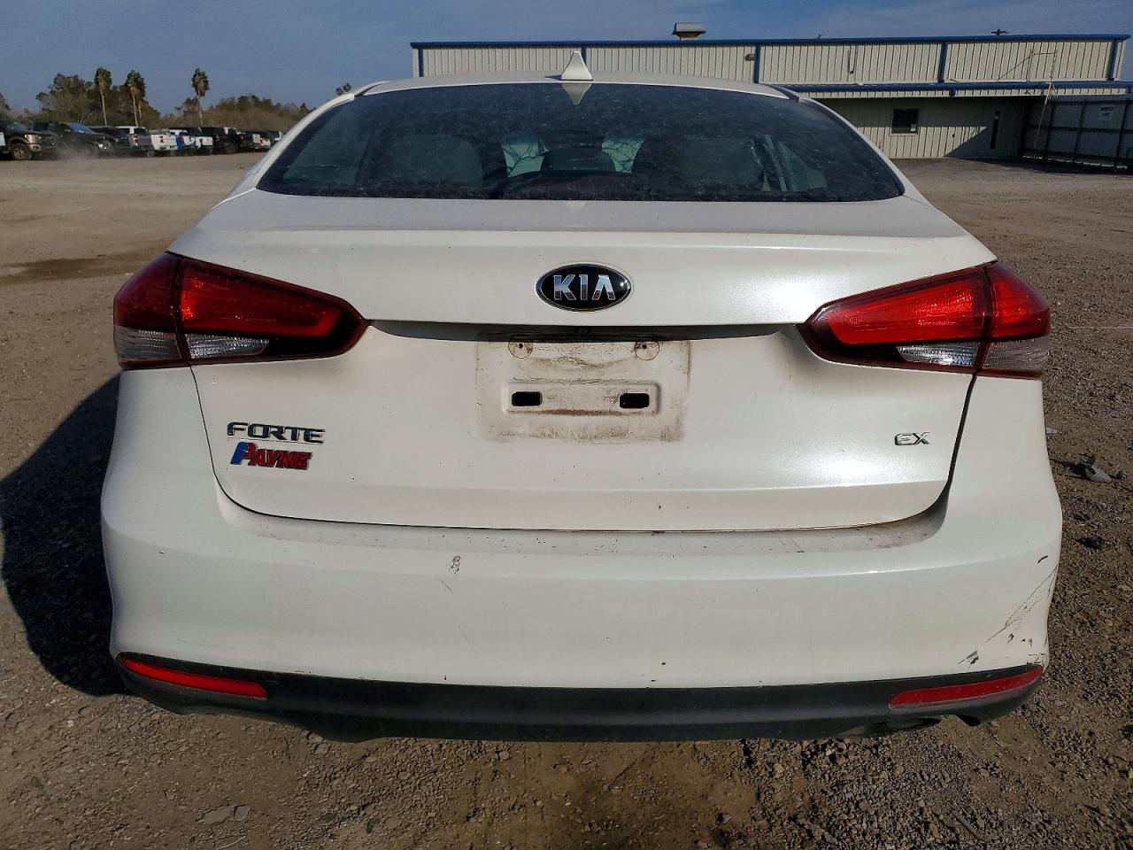 2017 KIA FORTE EX photo 6