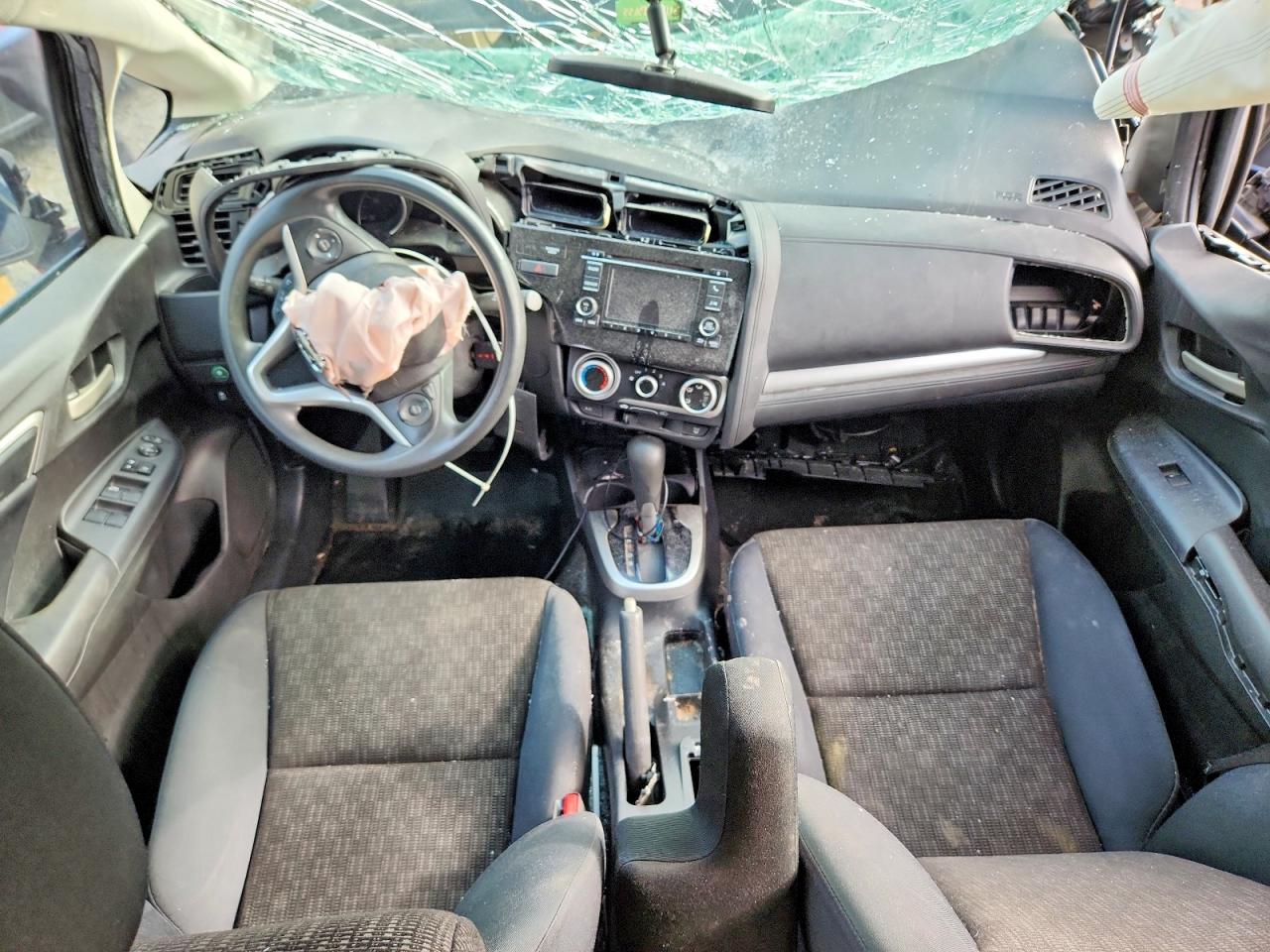 2017 HONDA FIT LX photo 22