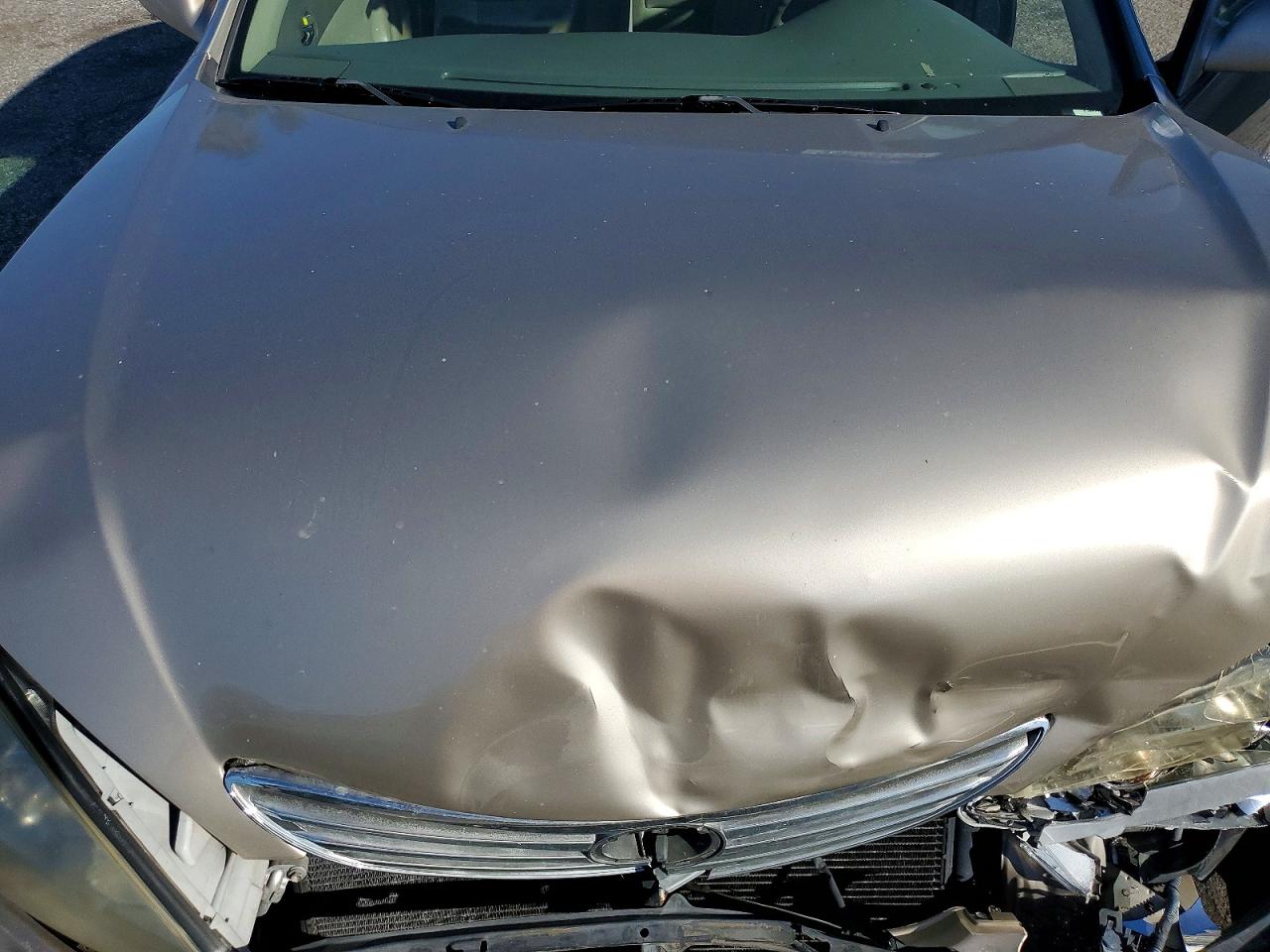 2005 TOYOTA CAMRY LE photo 11