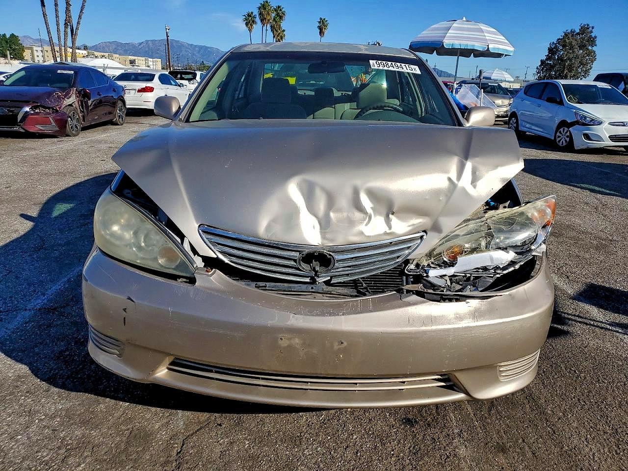 2005 TOYOTA CAMRY LE photo 5