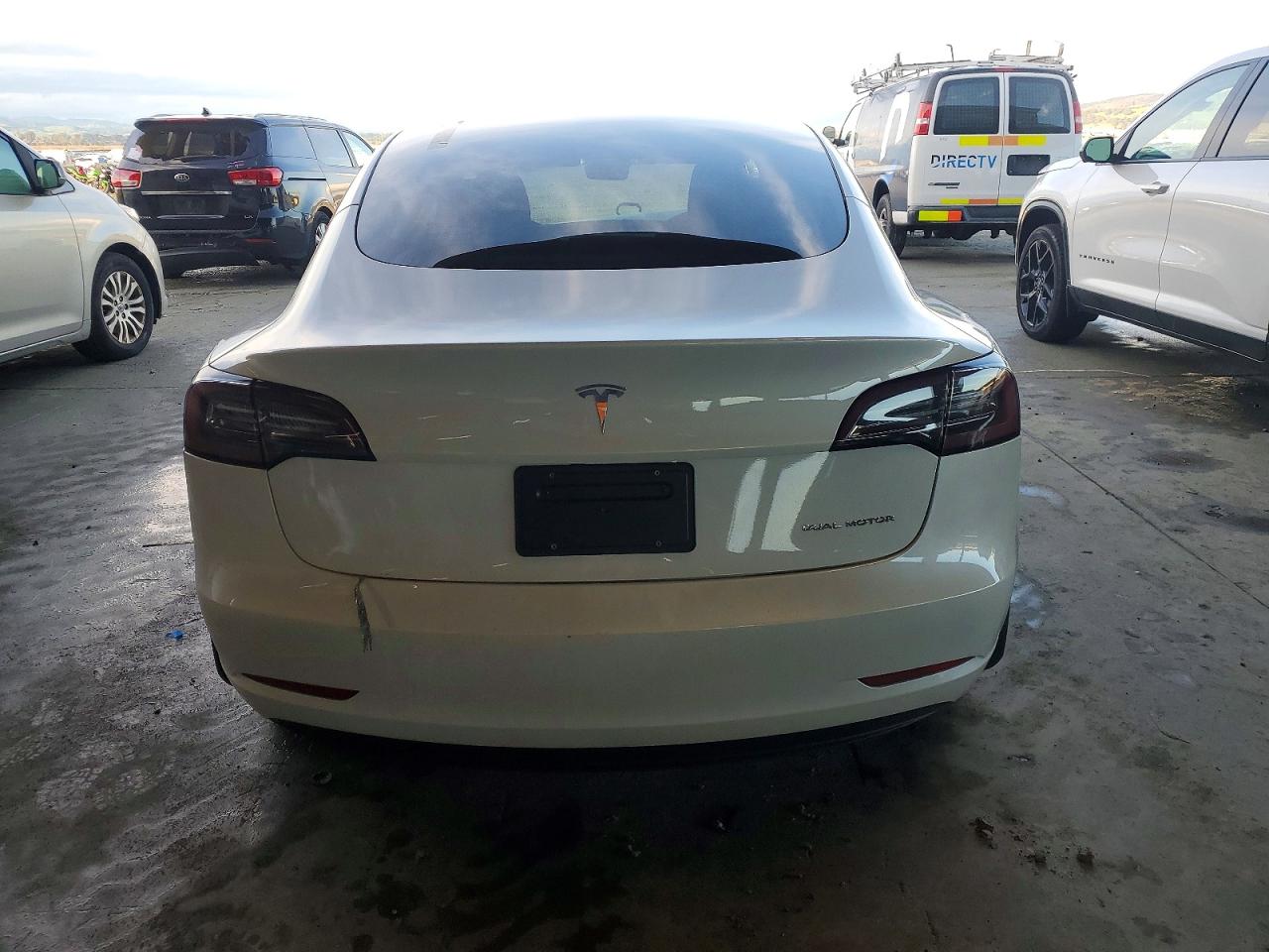2023 TESLA MODEL 3 photo 6