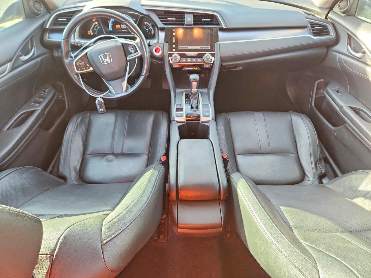 2017 HONDA CIVIC EXL photo 8